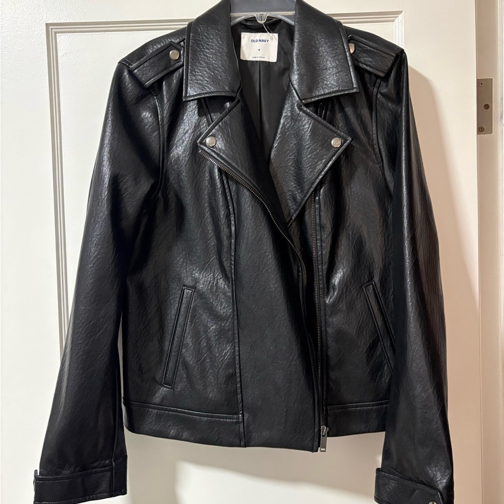 Old Navy Women's Classic Black Leather Jacket